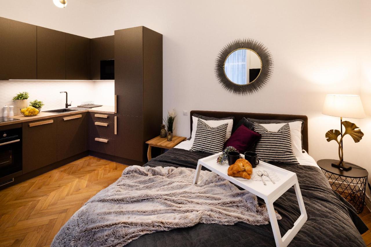 Brivibas House Design Apartments In City Center Ryga Zewnętrze zdjęcie