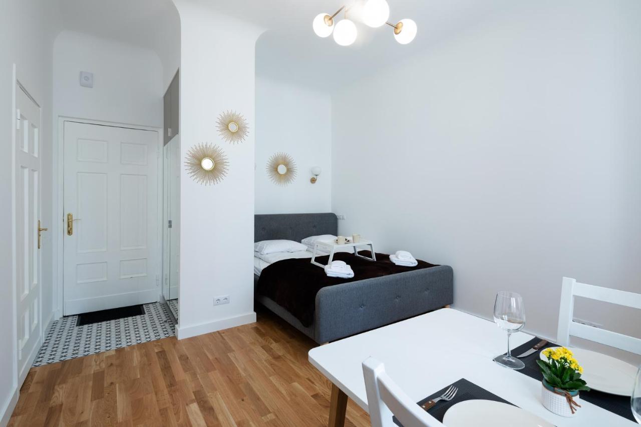 Brivibas House Design Apartments In City Center Ryga Zewnętrze zdjęcie
