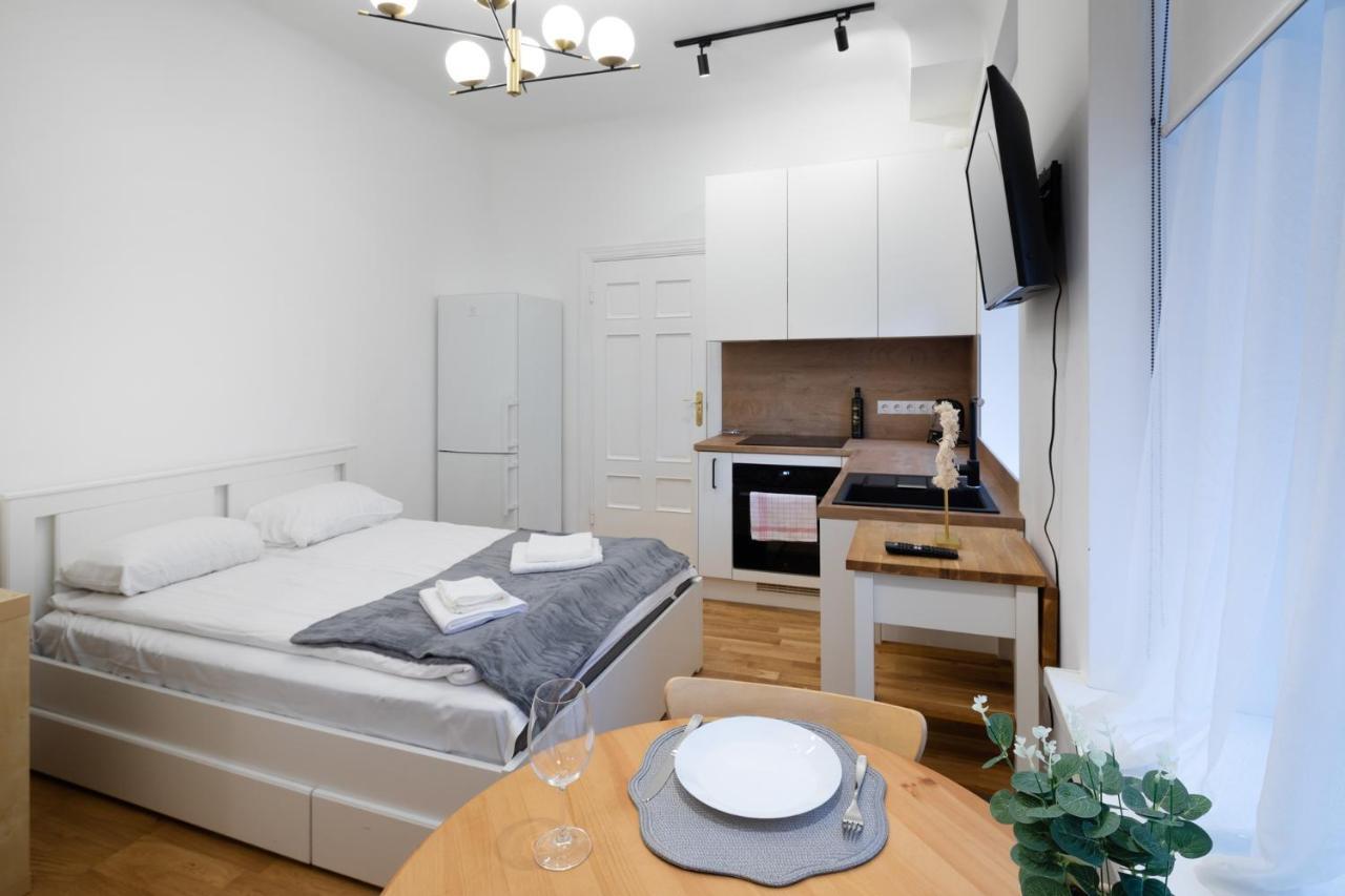 Brivibas House Design Apartments In City Center Ryga Zewnętrze zdjęcie